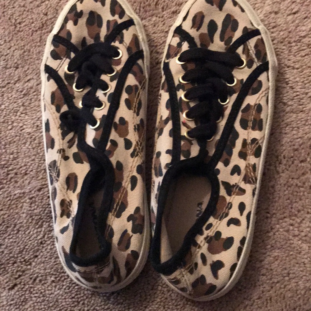 Cheetah print shoes