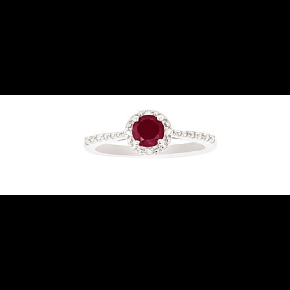 🎈Sterling Silver Ruby and Diamond Accent Ring🎈