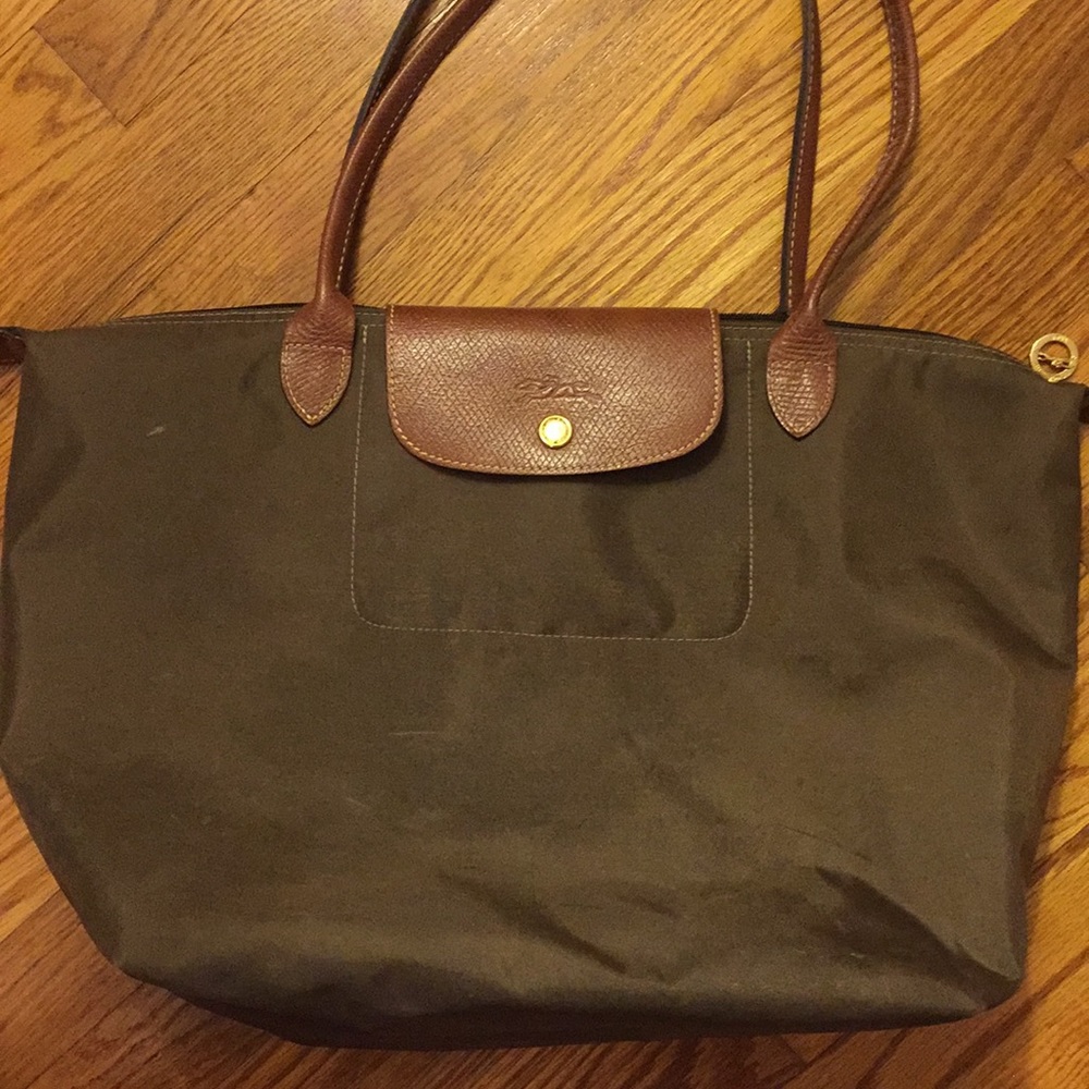 New khaki (olive green) Longchamp tote