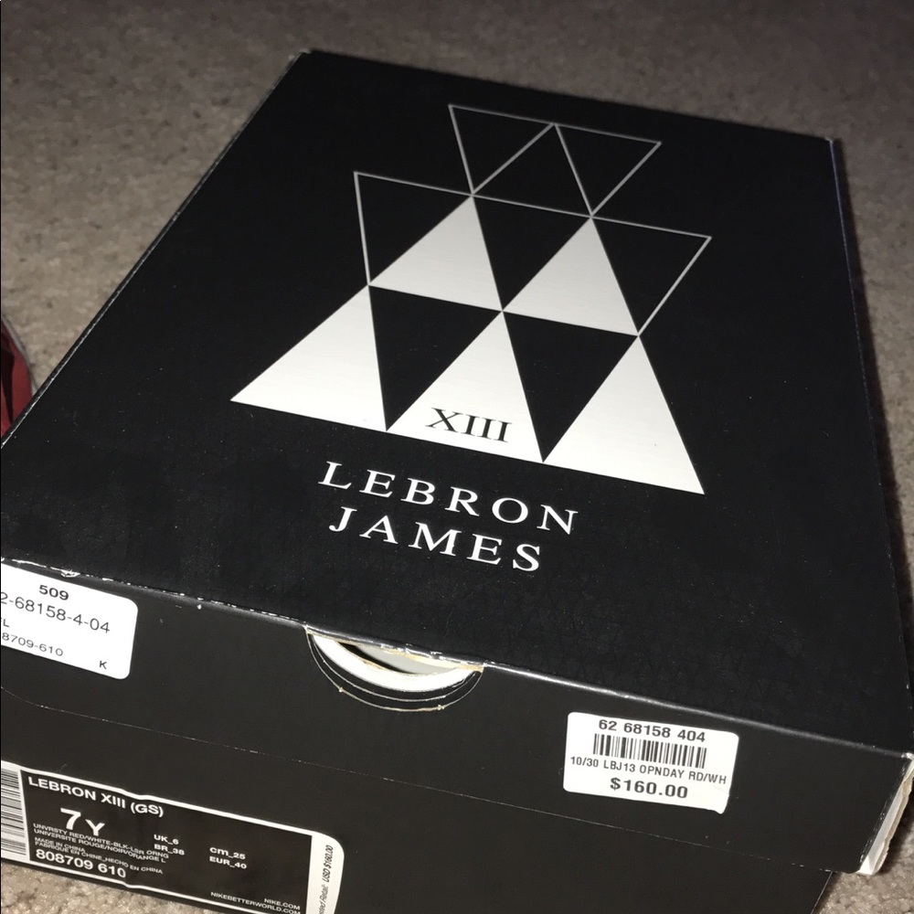 Great Lebron Xiii Shoes! Size 7y View 3