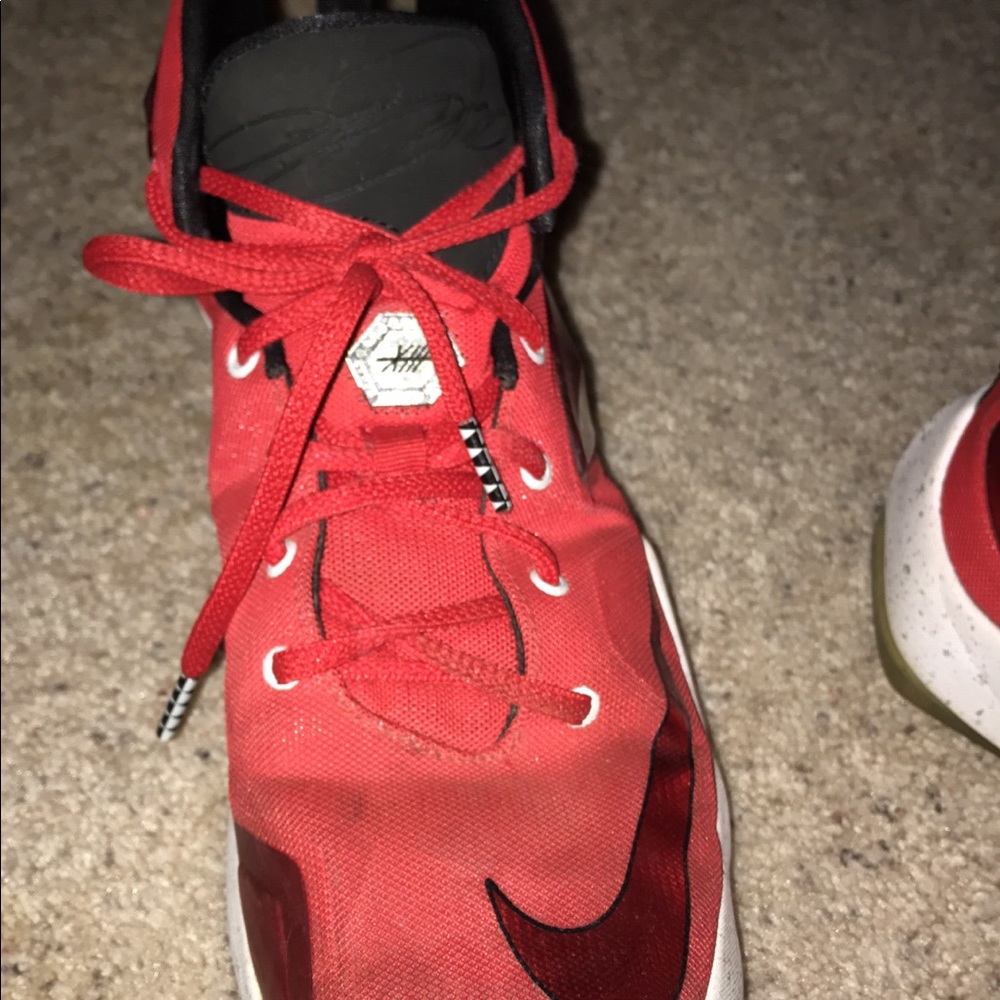 Great Lebron Xiii Shoes! Size 7y View 4