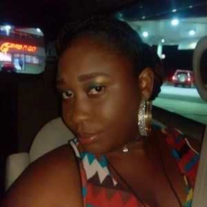 Meet your Posher, Vanessa