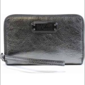 Metallic Marc by Marc Jacobs Wingman Wallet