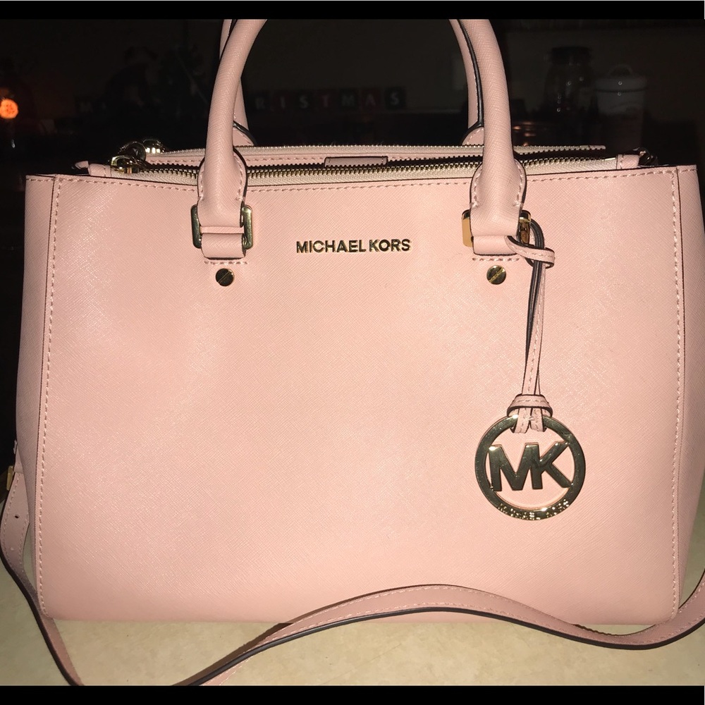 Micheal Kors Light Pink Medium Sized Satchel