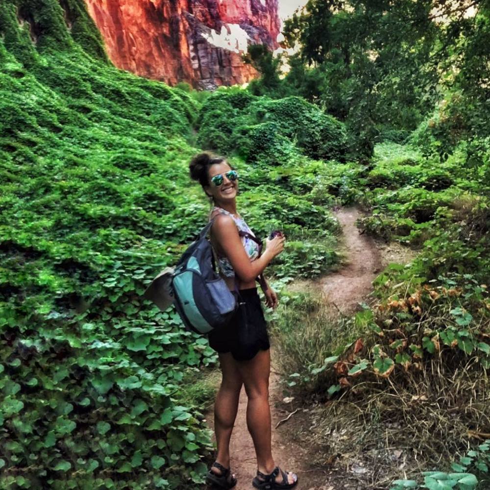 Meet your Posher, Elizabeth