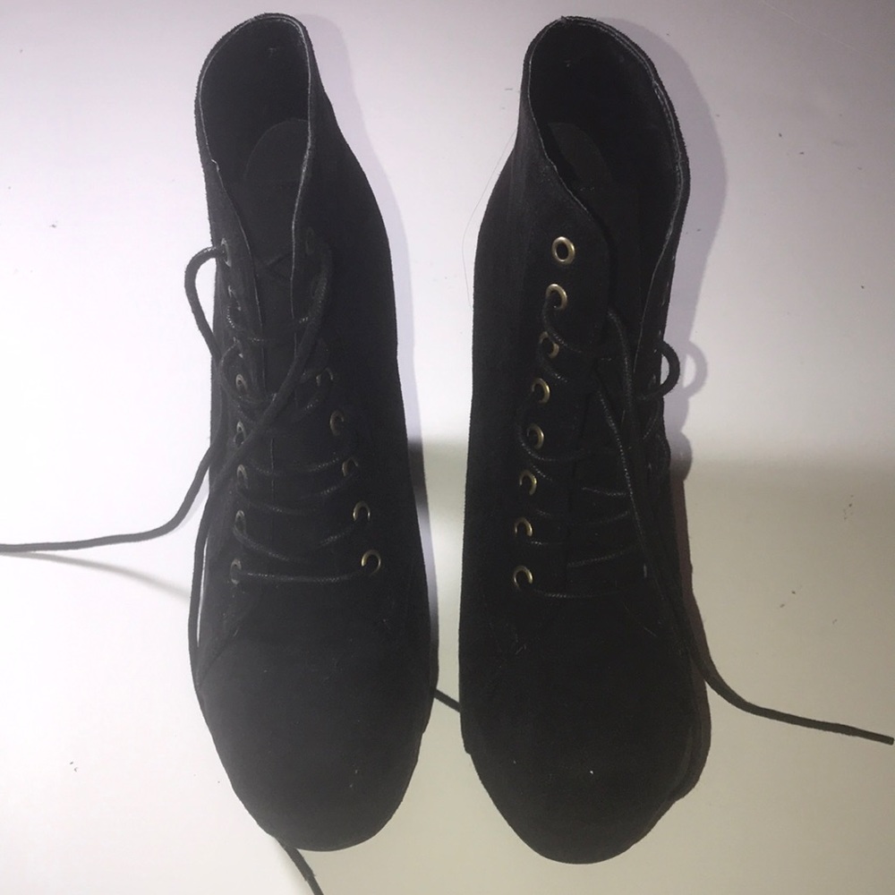 Heel Boot - 4inch
