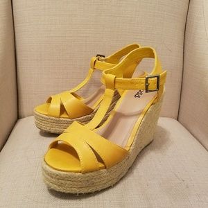 Yellow espadrilles wedges
