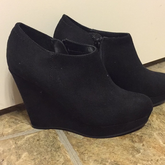 xappeal wedge booties