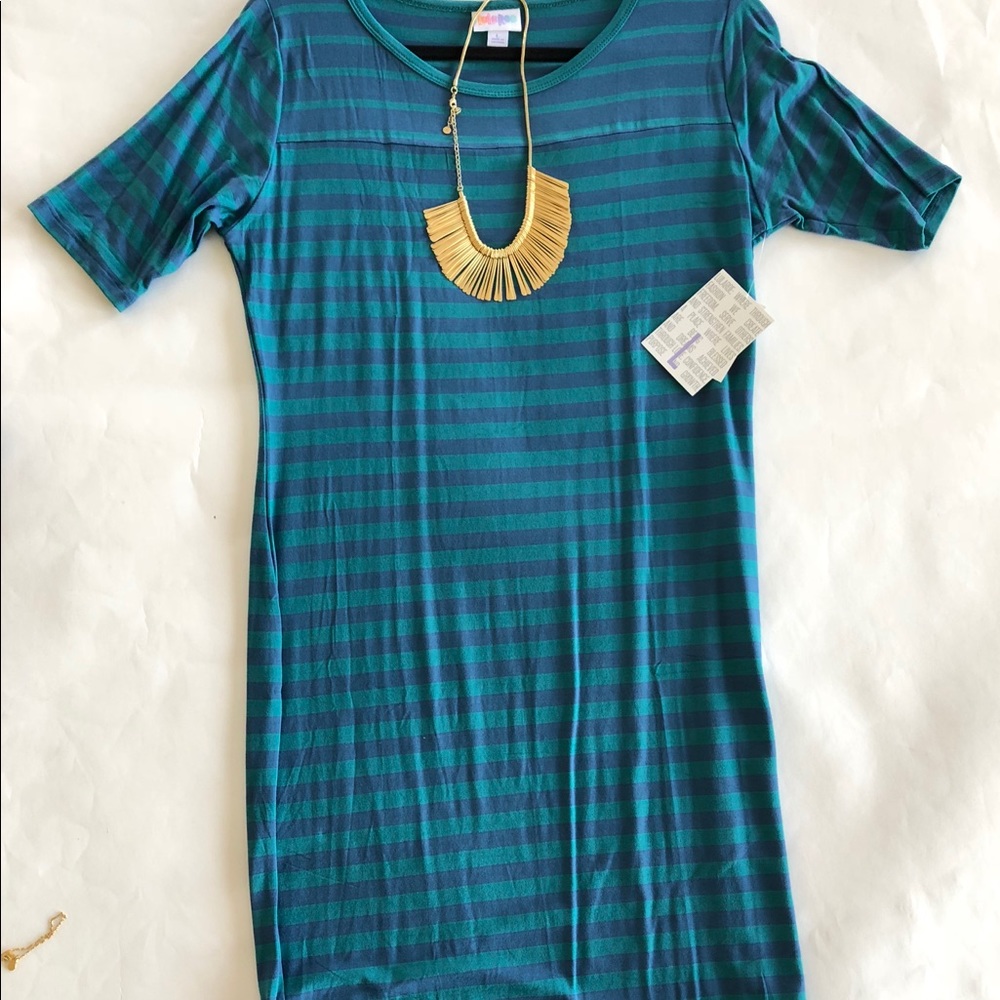 NWT L Lularoe Julia dress