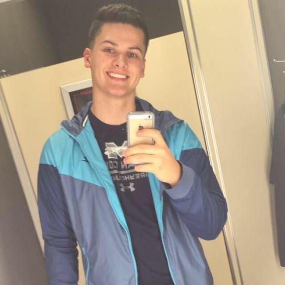 Meet your Posher, Matthew - Picture 1 of 1