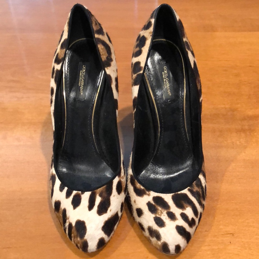 Dolce & Gabbana brown leopard print leather heels