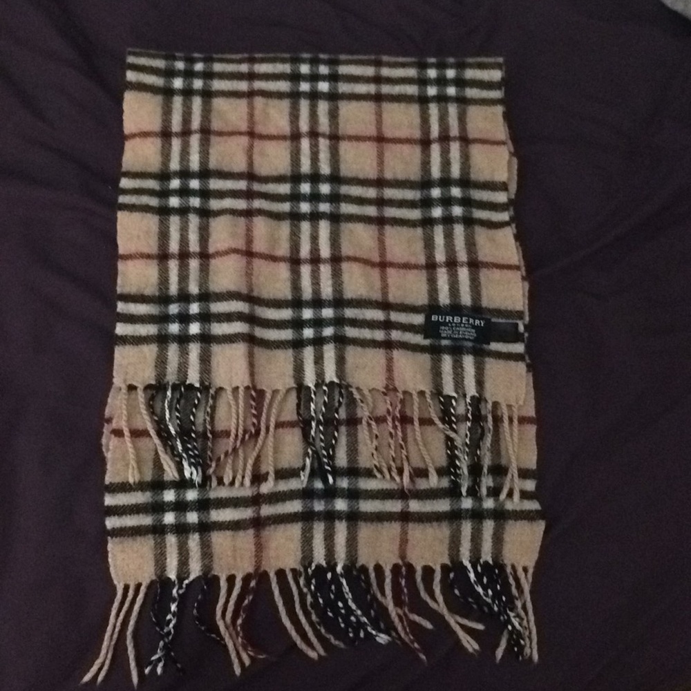 Burberry Scarf!