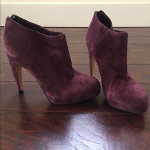 🥀NWOT Burgundy Sam Edelman booties