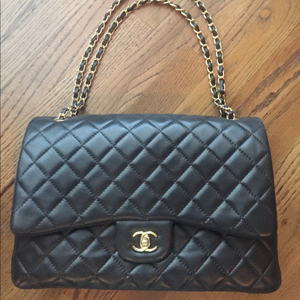 Chanel Jumbo 2.55 Shoulder Bag