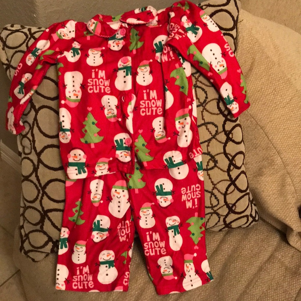 Toddler girl’s size 24Mos