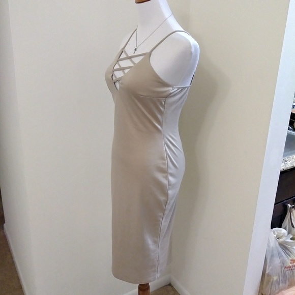 Nude beige lace up cage front bodycon dress - Picture 3 of 5