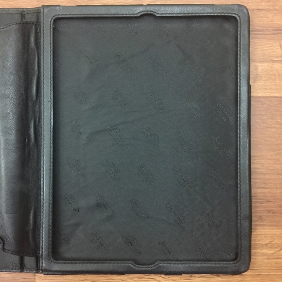 IPad 1st Gen Coach Signature Blue Leather Case - Picture 7 of 7