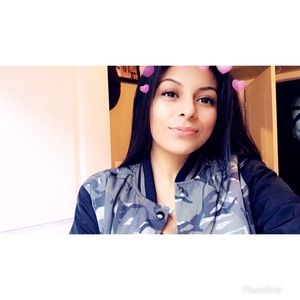 Meet your Posher, Marilyn