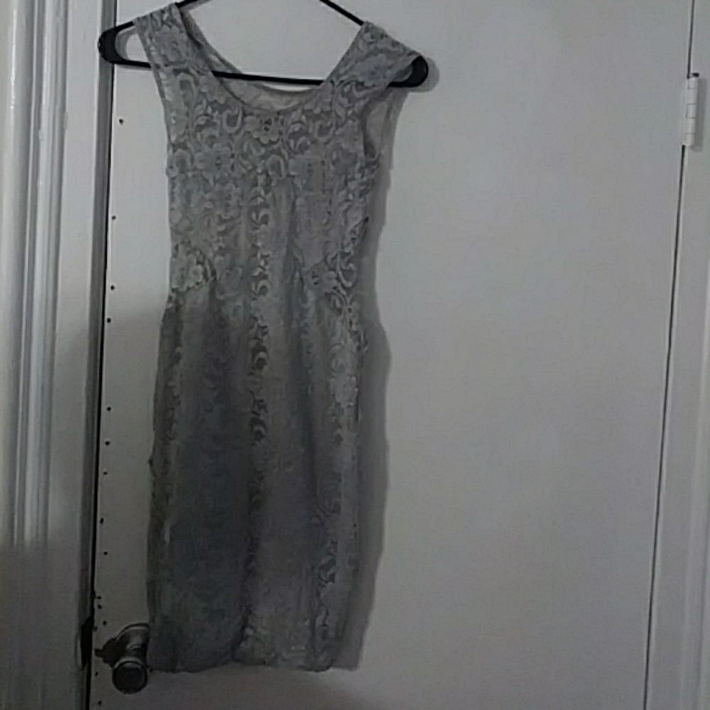 Dress elegant lace gray..very pretty on..nite out