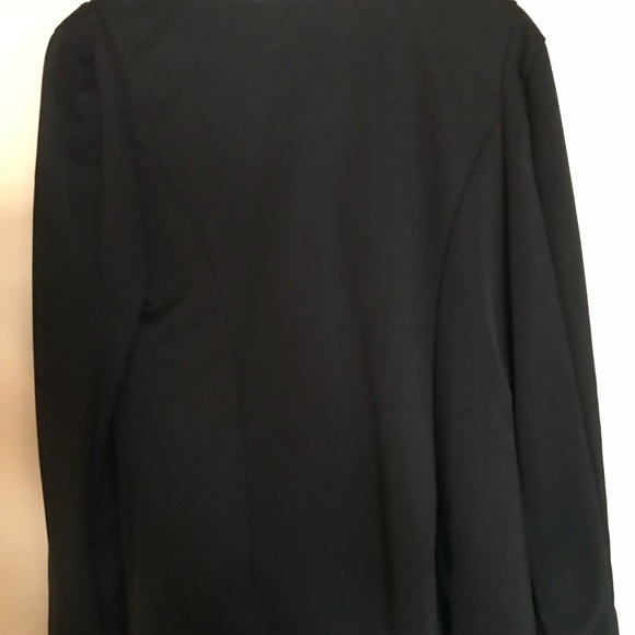 Large size - Picture 2 of 4