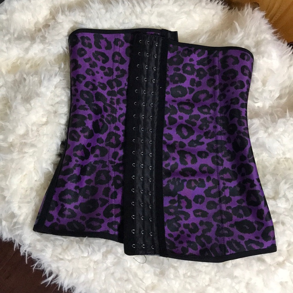 Purple-Leopard Waist Trainer