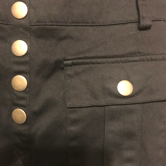 Dana Buchman Black Skirt in Size 6! 😍 - Picture 2 of 6