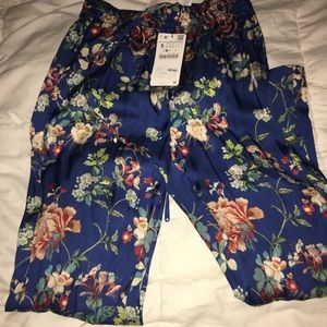 Zara floral pants