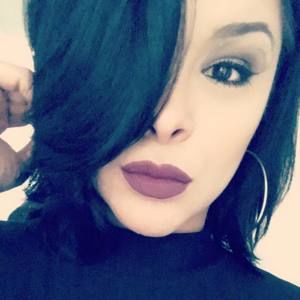 Meet your Posher, Jasmine