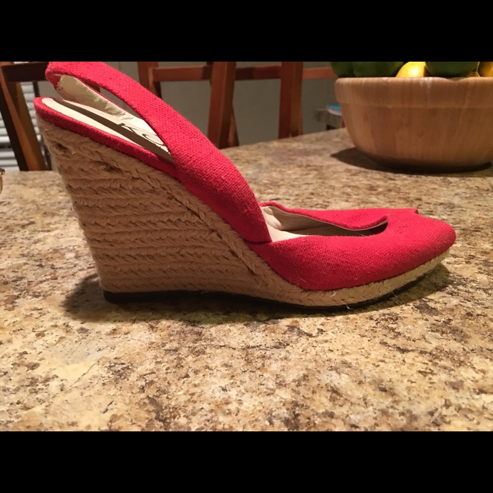 Women's shoes