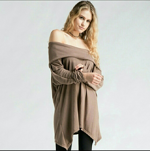 Off-Shoulder Comfy/Sexy Sweater - Picture 5 of 8