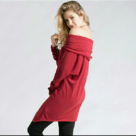 Off-Shoulder Comfy/Sexy Sweater - Picture 4 of 8