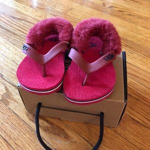 Baby Uggs Sandals Yia Yia II New in Box size 4/5