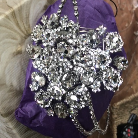 Bridal Headpiece main image 8