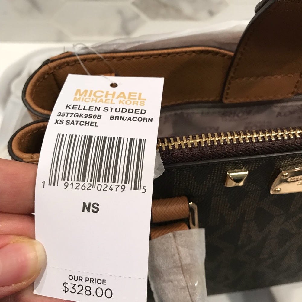 🎁Michael Kors Small Satchel🎁 - Picture 6 of 7