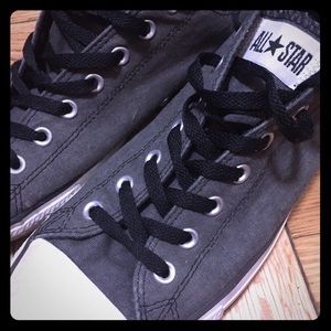 Size 12 men’s converse