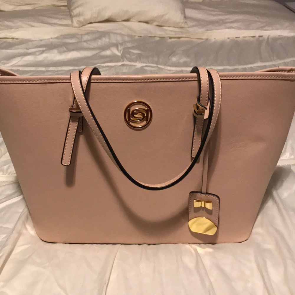 Bebe handbag / price firm