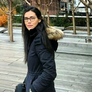 Meet your Posher, Gabriela