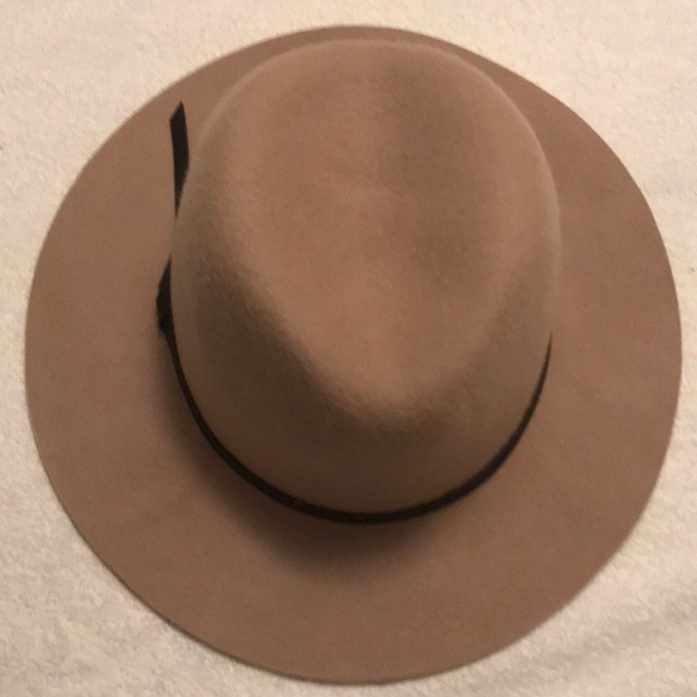 100% wool hat - Picture 3 of 5