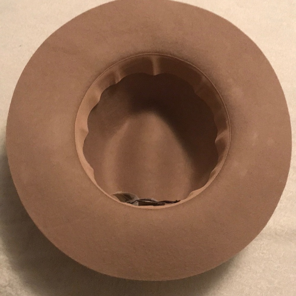 100% wool hat - Picture 4 of 5