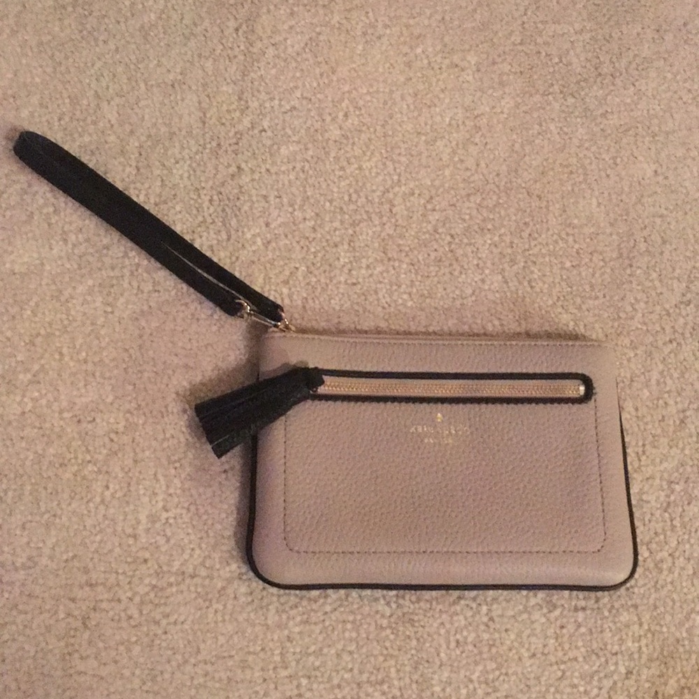 New kate spade wristlet - Chester street tinie