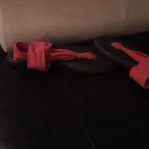 Sanuk sandals