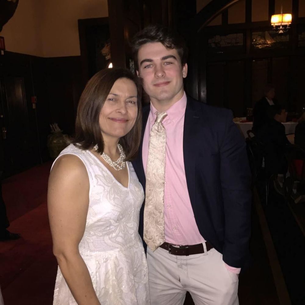 Meet your Posher, Tate