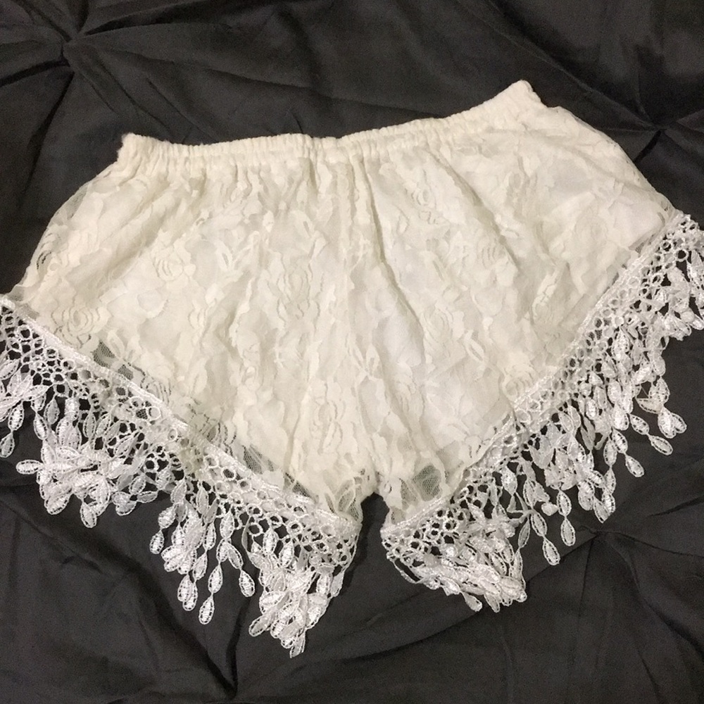 White lace shorts