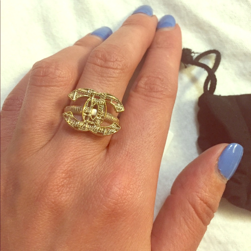 Chanel ring