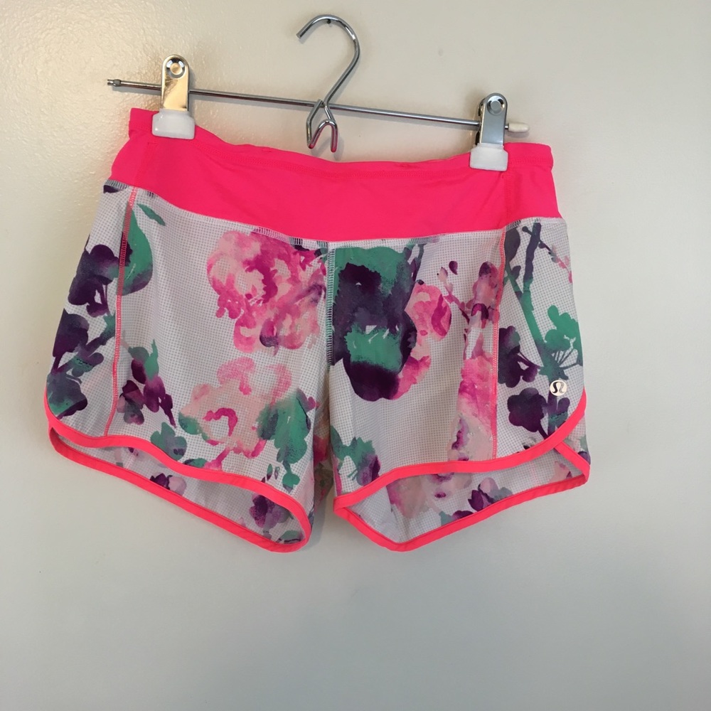Lululemon Speed Shorts Blurred Blossom