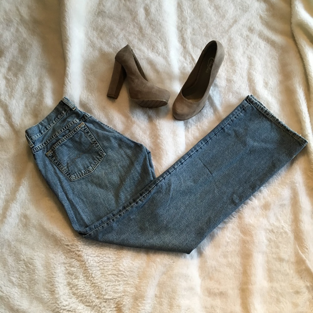 Lucky Brand 4 Button Fly Jeans size 8/29