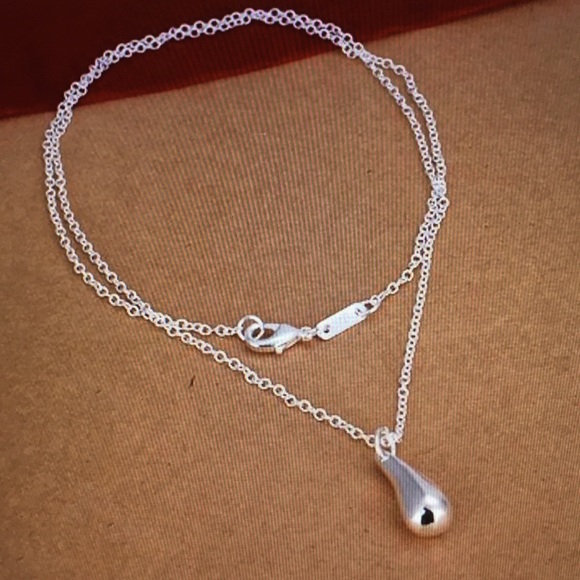 Sterling Silver Teardrop Pendant on 17" Chain 925 - Picture 2 of 3