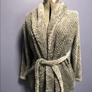 Nicole miller ladies robe