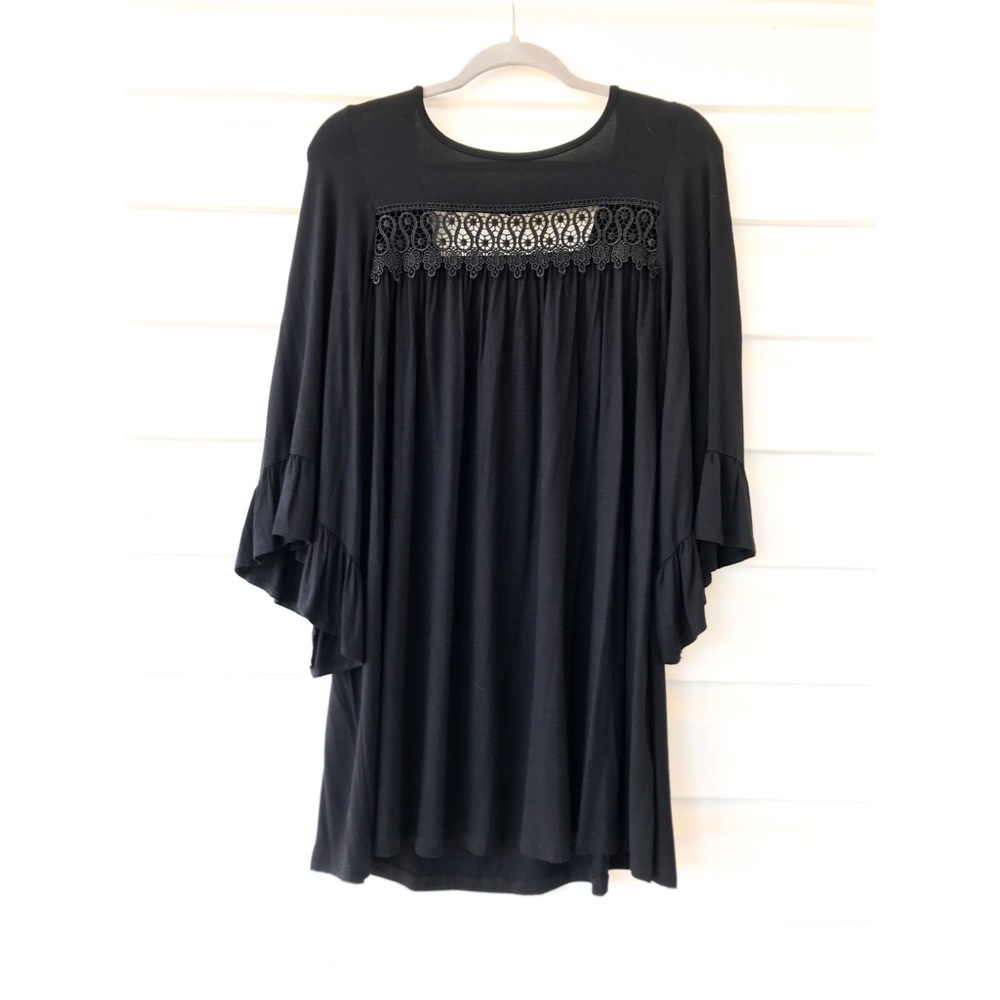 *NWT* CEZANNE Black Shift Tunic Sleeve Dress