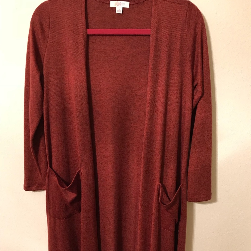 Small LuLaRoe Sarah